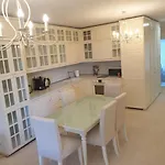 Appartement Evergreen 1 *